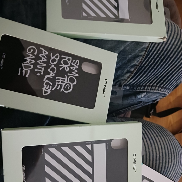 Off white cell phone cases iPhone x and iPhone xs max - Picture 1 of 2